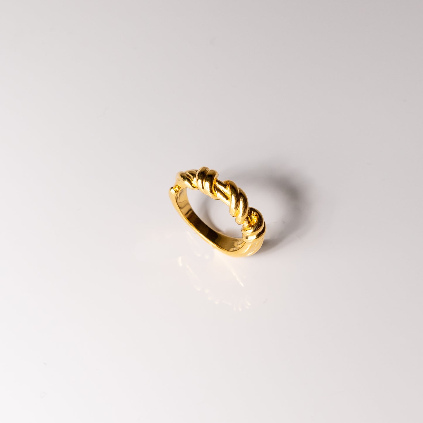 Muse - Rope wrap around ring