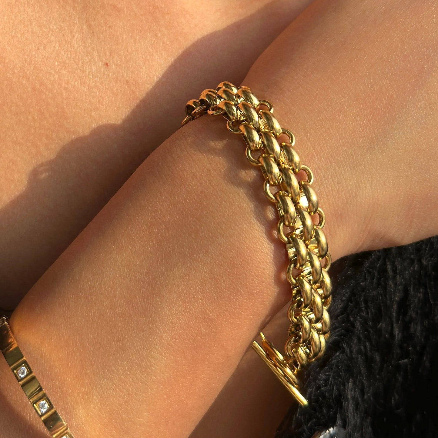 Flourish Braided flat chain bracelet