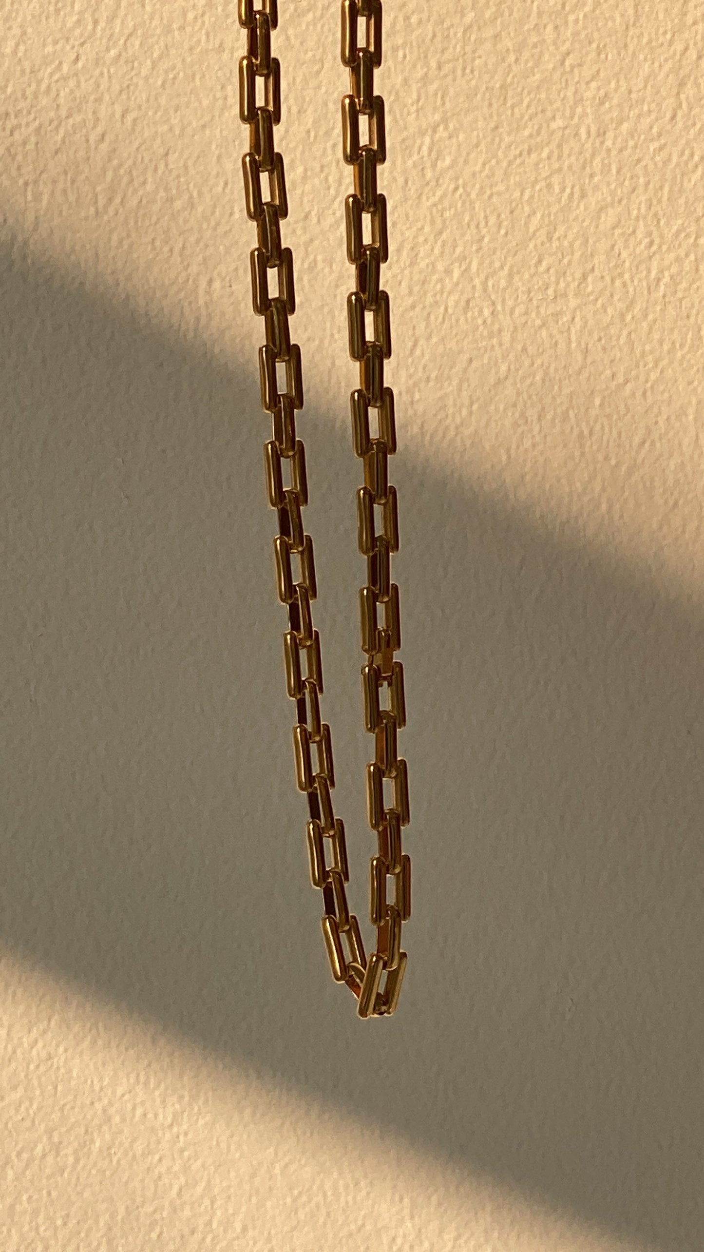 The No-Show Link Chain Necklace