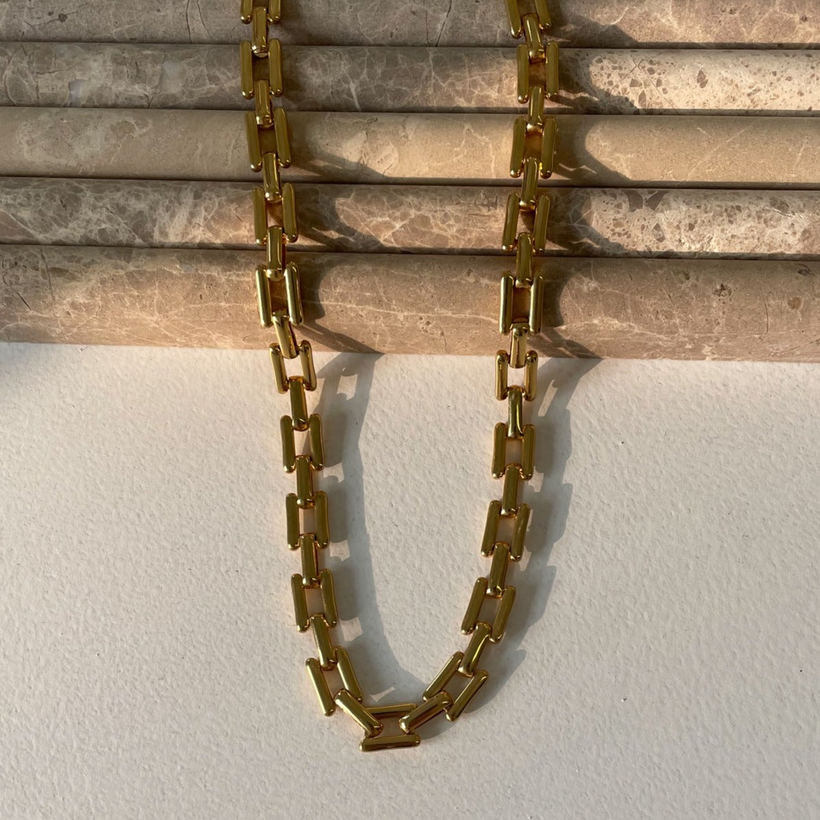 The No-Show Link Chain Necklace