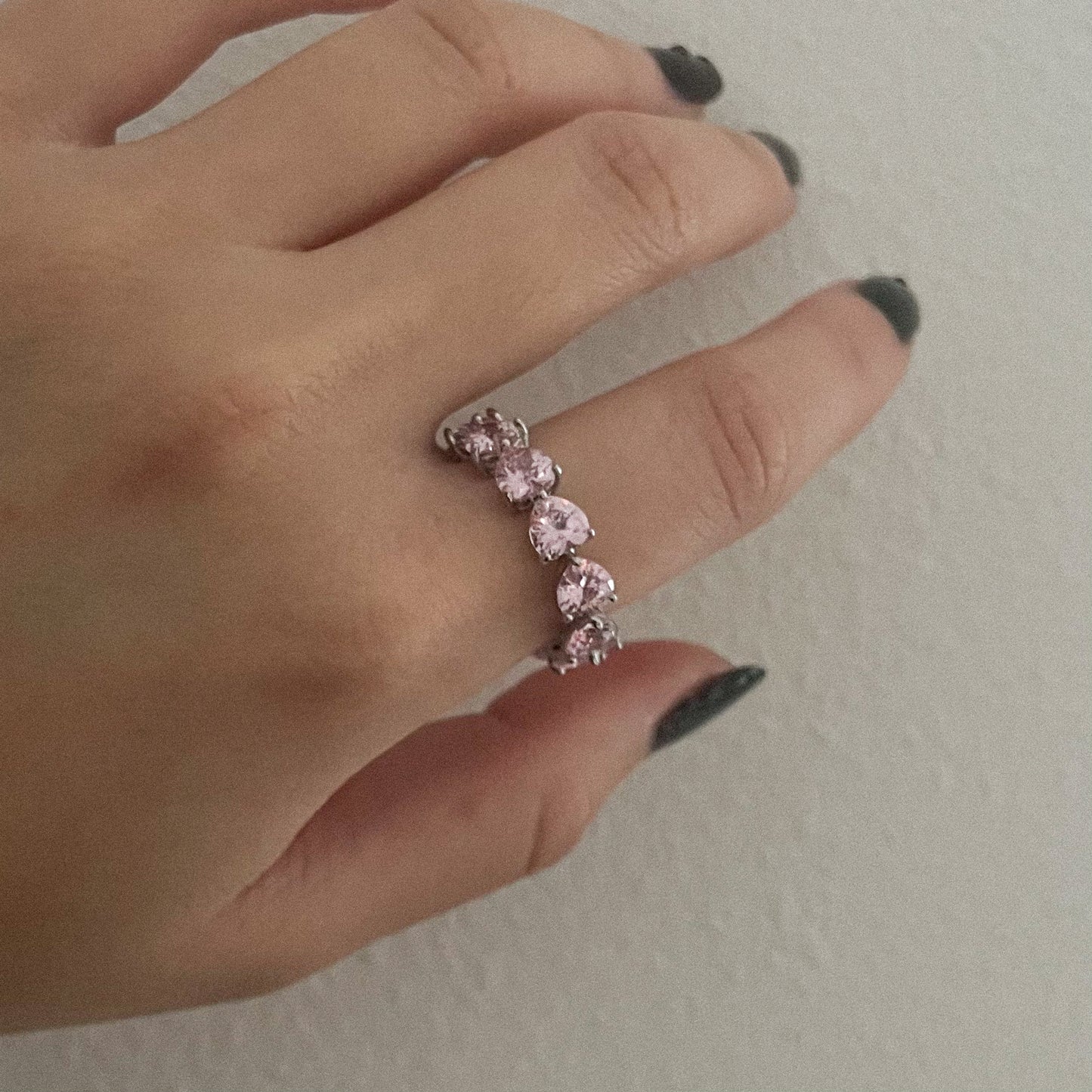 Sweet Vibes - Pink Eternity Hearts Ring